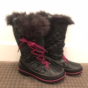 Sorel Tivoli Twist Boots